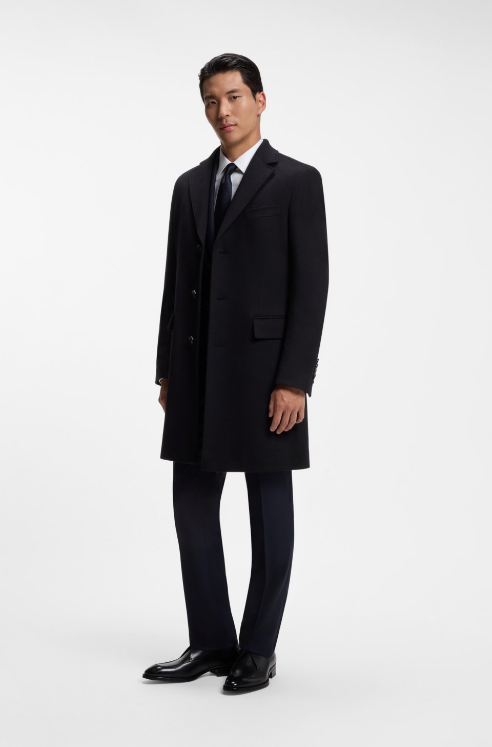 Single-breasted coat in Italian cashmere