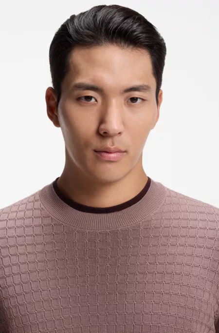 Knitted sweater in silk with seasonal pattern