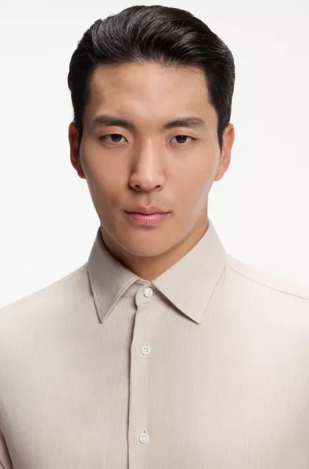 Slim-fit shirt in cotton-blend flannel