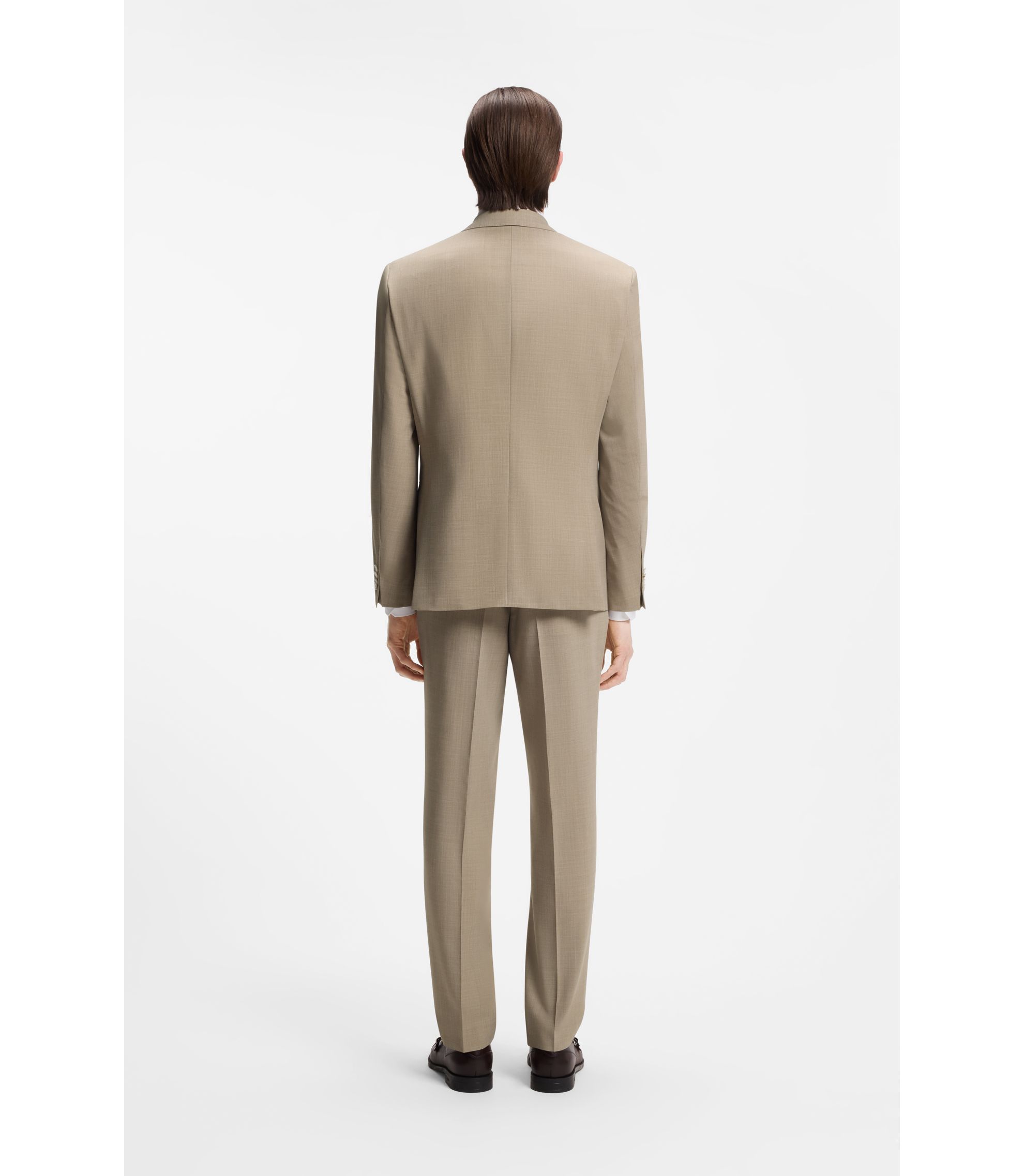 BOSS Guide | Wearing Suits in Summer | HUGO BOSS