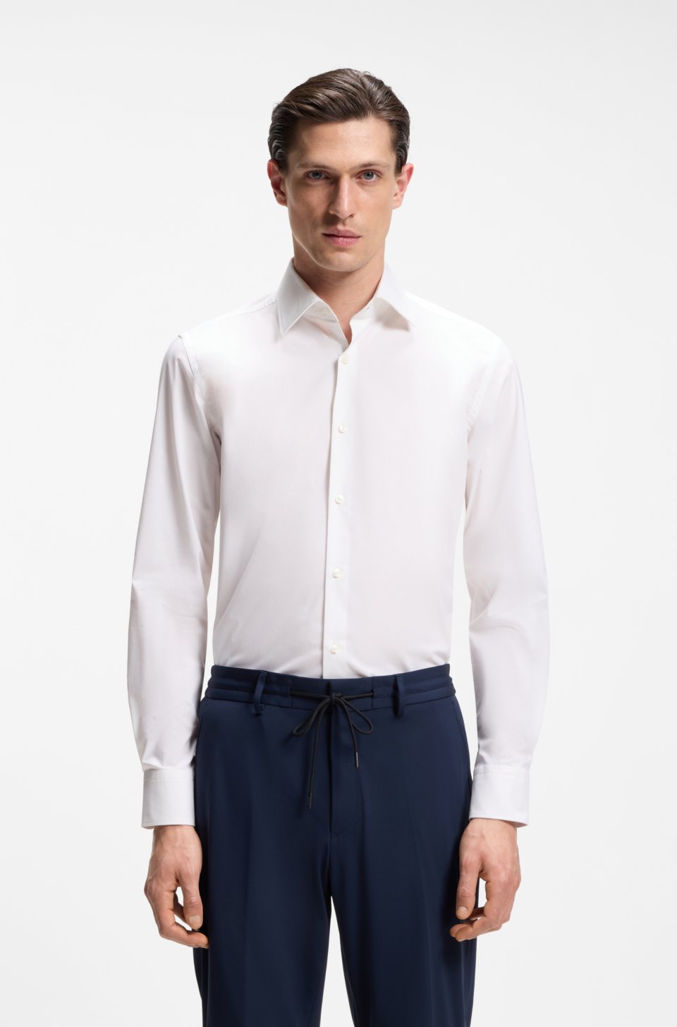 Slim-fit shirt in cotton-blend poplin