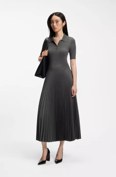 Robe polo à manches courtes avec jupe plissée