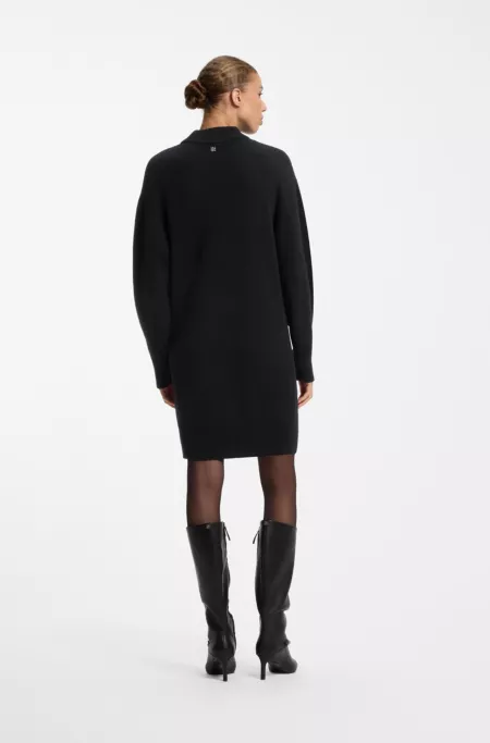 Robe en maille Oversize à petit col montant