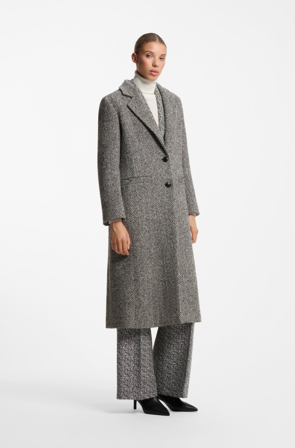 Relaxed-fit coat with herringbone pattern