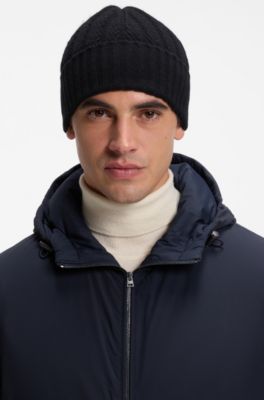 Cashmere beanie hat with Aran cable knit, Black