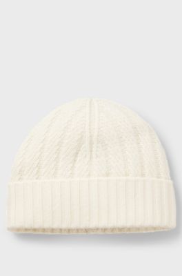 Cashmere beanie hat with Aran cable knit, Natural