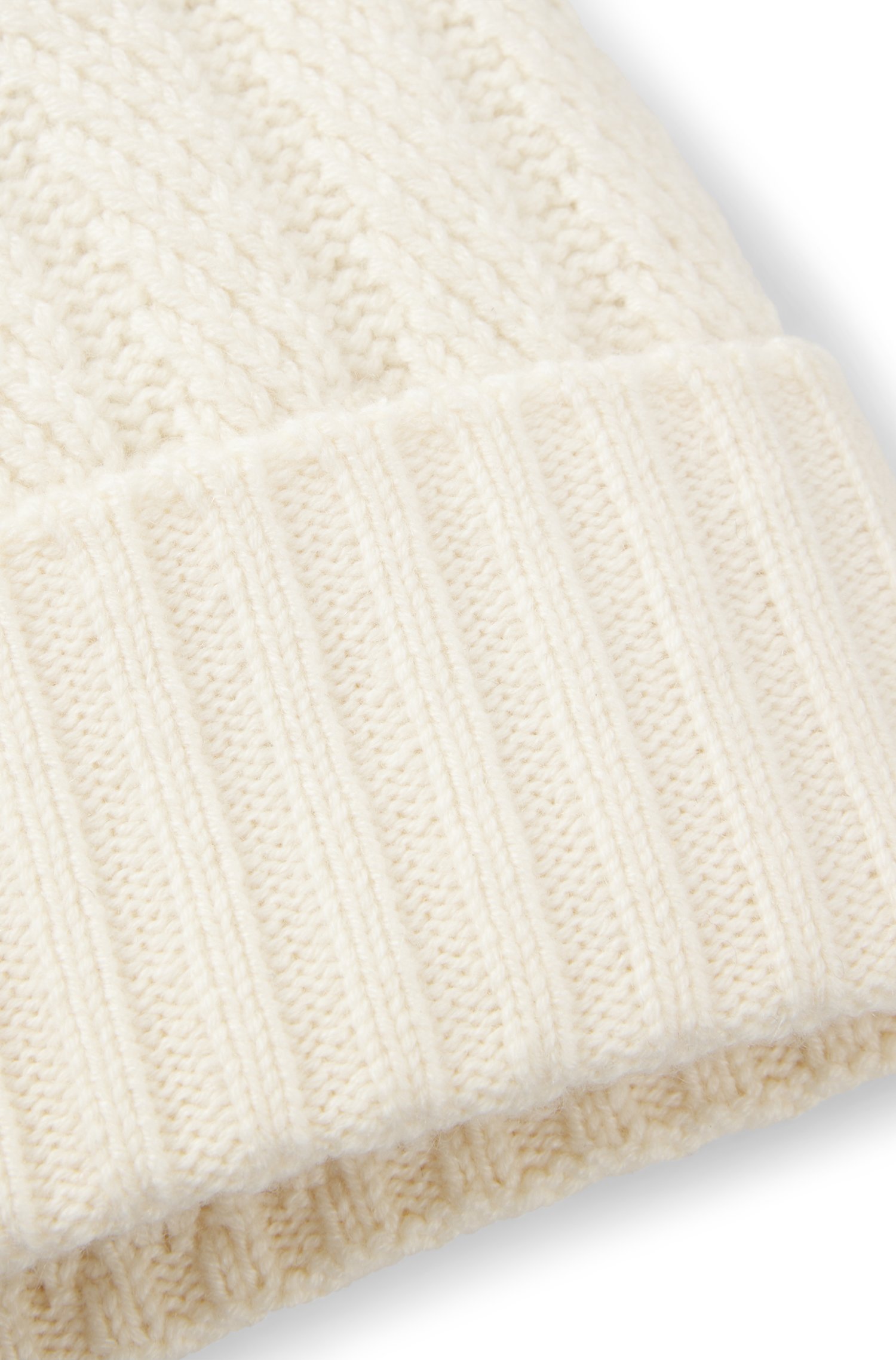 Boss Cashmere beanie hat with Aran cable knit mössor herr – bild 5