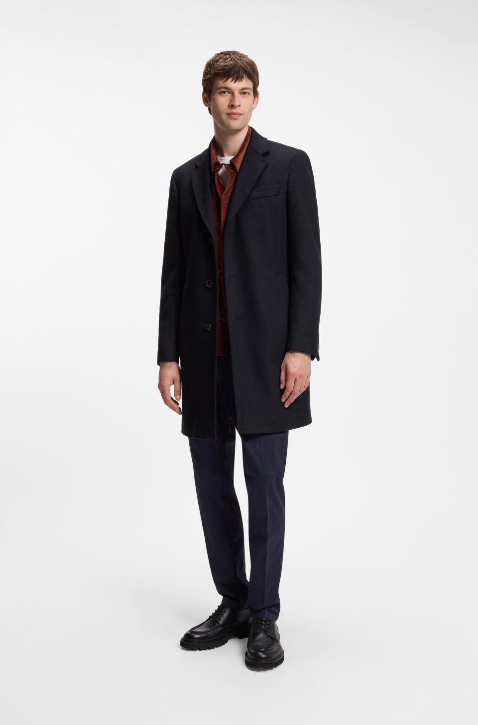 Slim-fit formal coat in wool with cashmere
