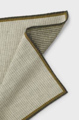 Hand-finished wool pocket square with double print, Light Green