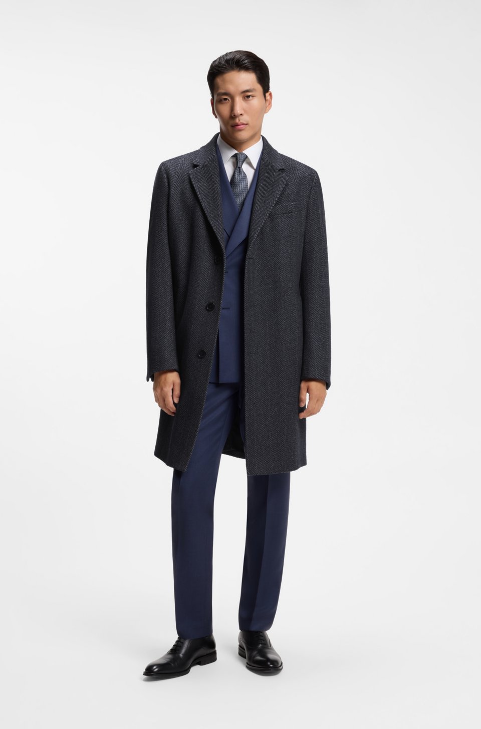 Regular-fit coat in herringbone wool with cashmere