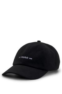 Shallow-fit cap in brushed flannel with embroidered logo, Black