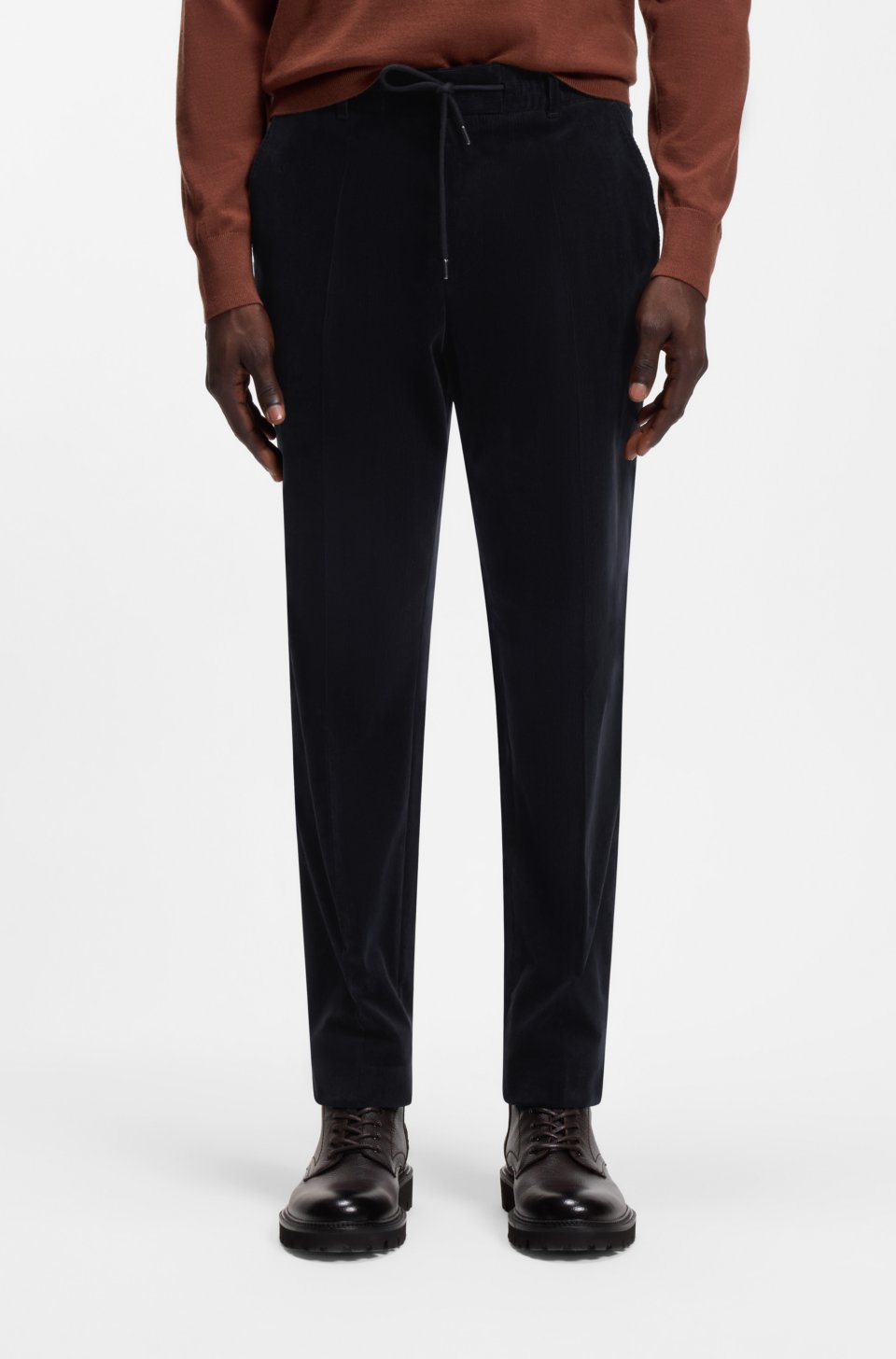 Tapered-fit trousers in stretch corduroy