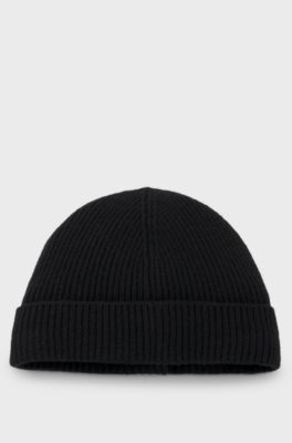 Ribbed virgin wool-blend beanie with logo label, Nero