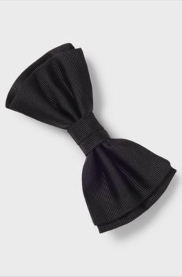 Handcrafted Italian silk bow tie, Black