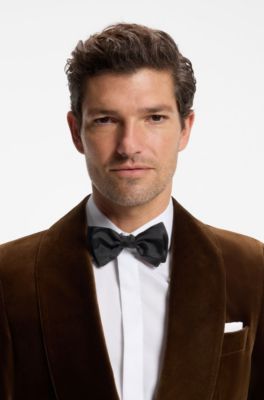 Handcrafted Italian silk bow tie, Black