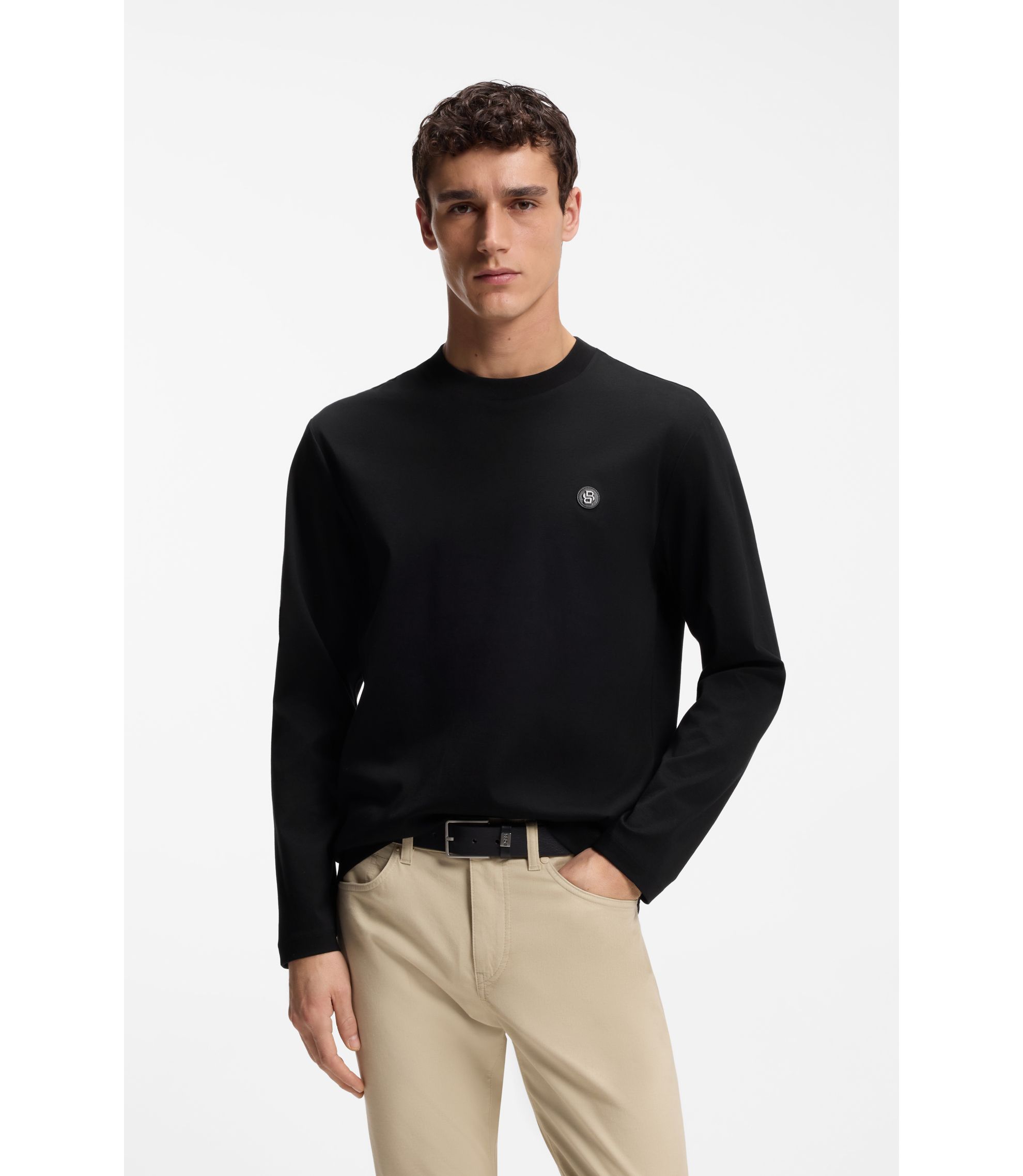 Regular-Fit T-Shirt aus Baumwolle mit dezentem Logo-Detail