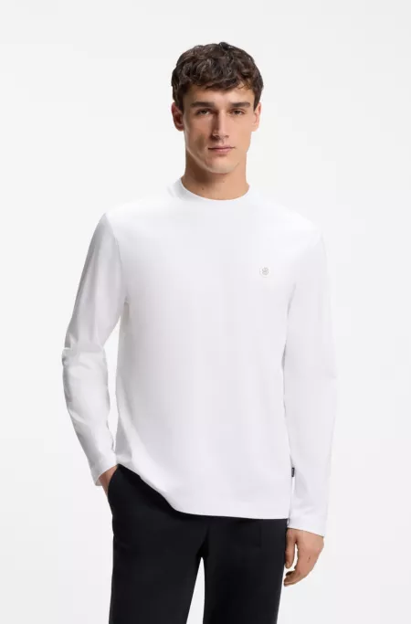 Regular-fit cotton T-shirt with subtle logo detail