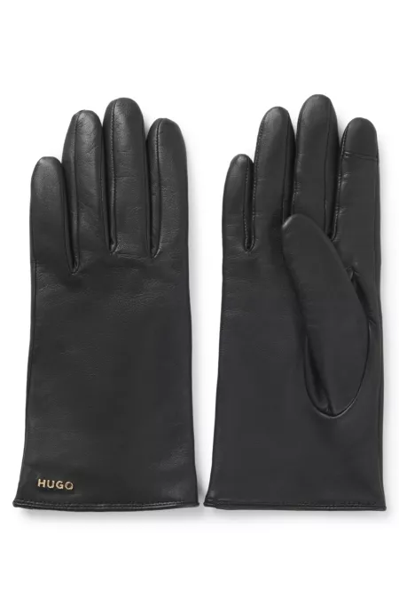Gants élégants en cuir lisse
