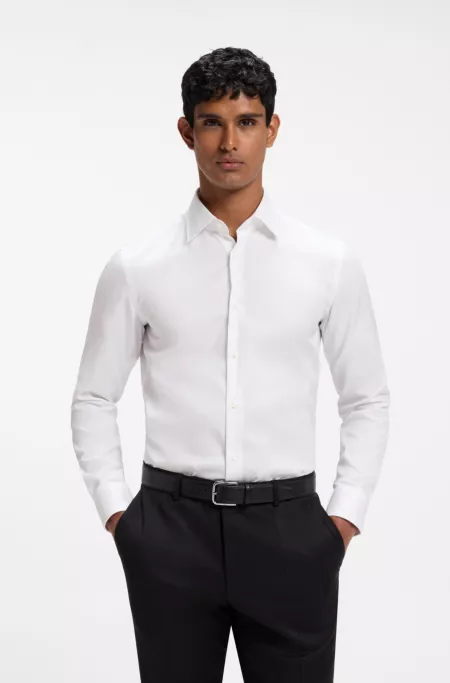 Slim-fit shirt in easy-iron cotton twill