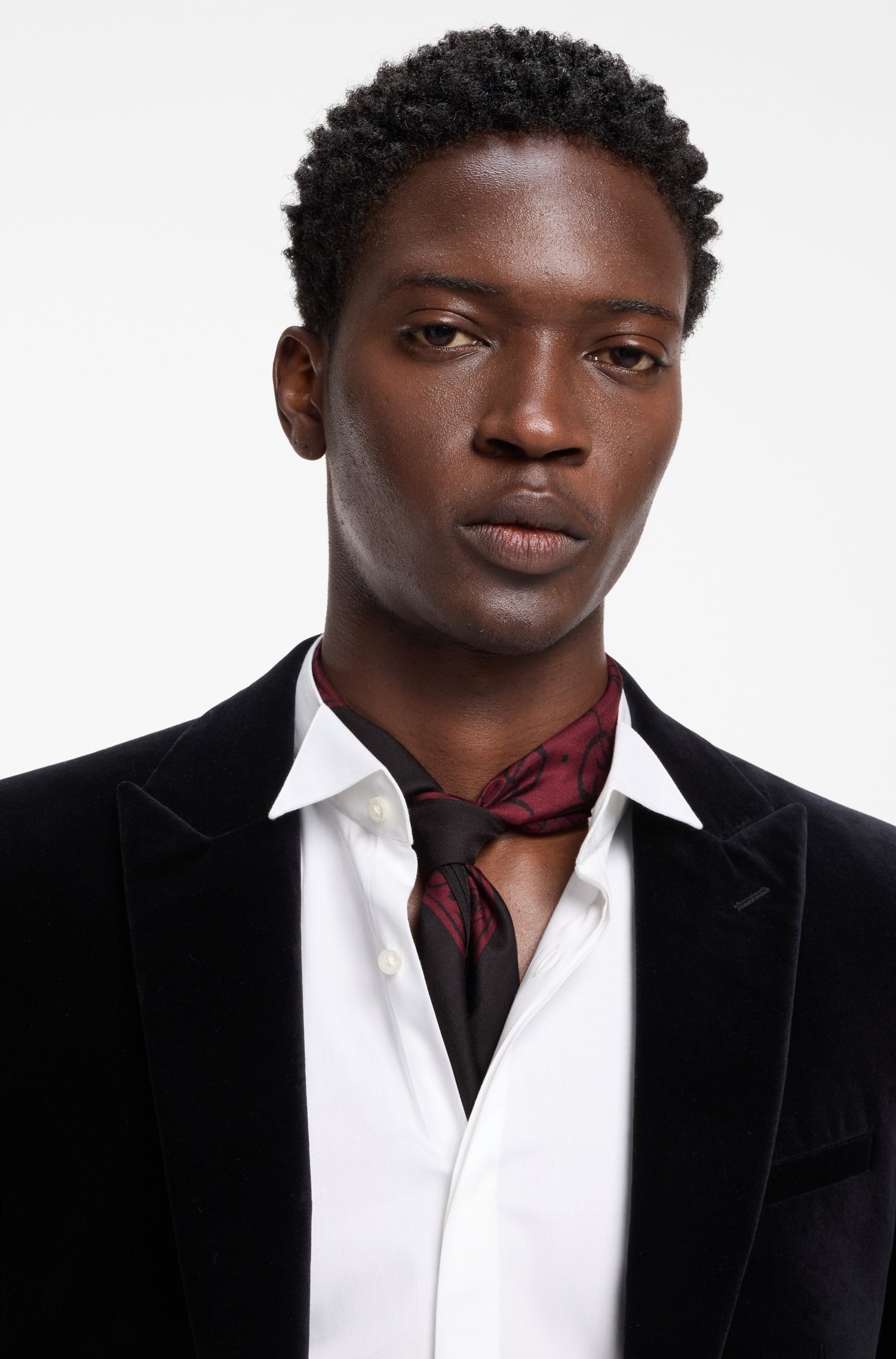 Hugo Jacquard-patterned scarf in a soft silk blend halsdukar & sjalar herr – bild 2