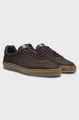 BOSS BY BECKHAM Sneakers aus strukturiertem Nubukleder, Dunkelbraun