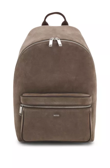 Rucksack mit metallenem Logo-Schriftzug