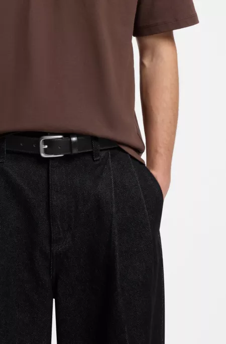 Ceinture de costume en cuir avec boucle à logo gravé