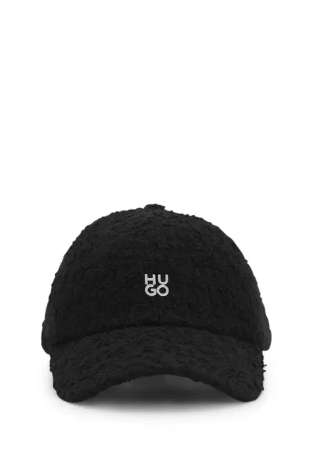 Wool-blend cap with a bouclé texture
