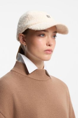 Wool-blend cap with a boucl&eacute; texture, Natural
