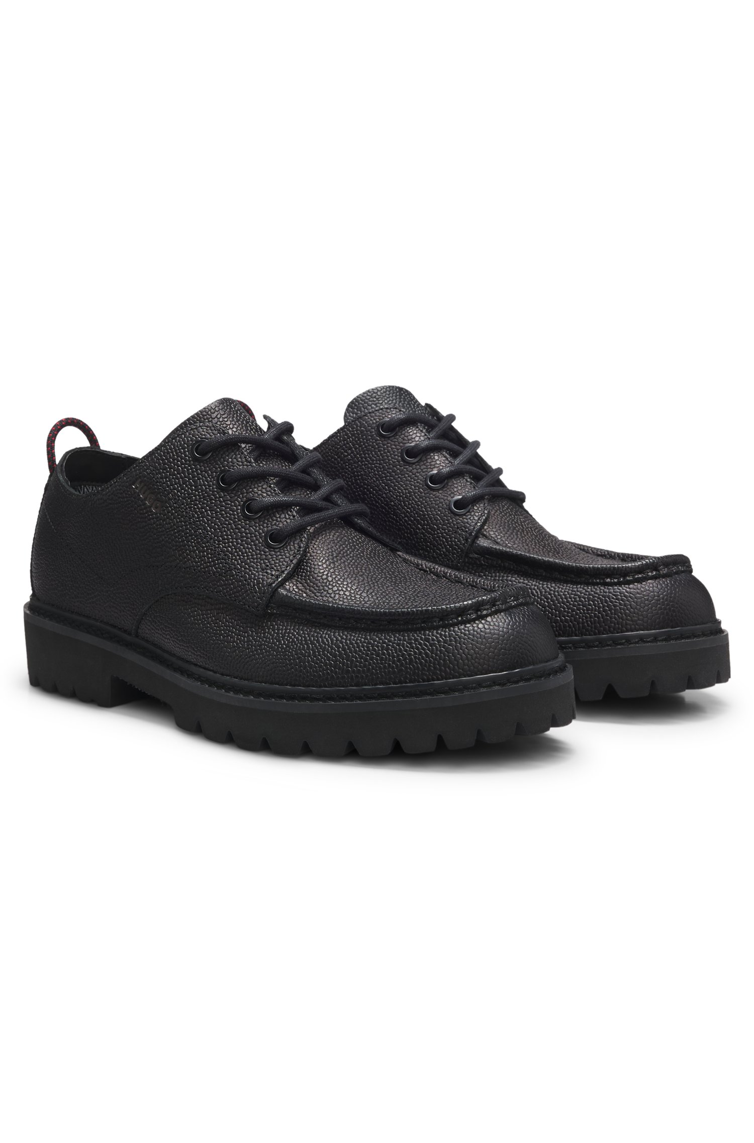 Hugo Derby shoes in grained leather with lug sole loafers & mockasiner herr