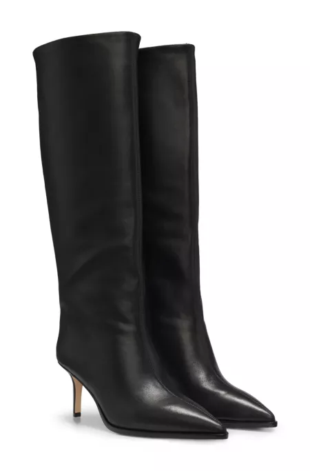 Knee-high boots in leather with stiletto heel