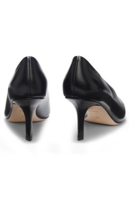 Heeled pumps in leather with pointed toe 2