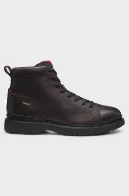 Grainy leather boots with embossed logo, Dark Brown