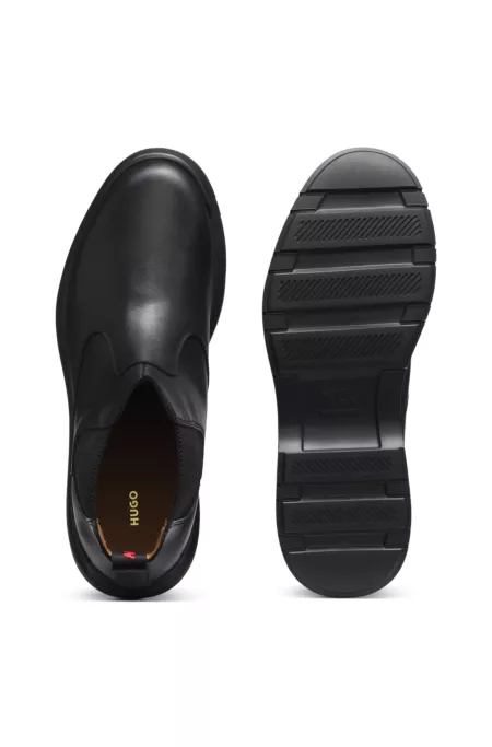 Leather chelsea boots with an extralight sole