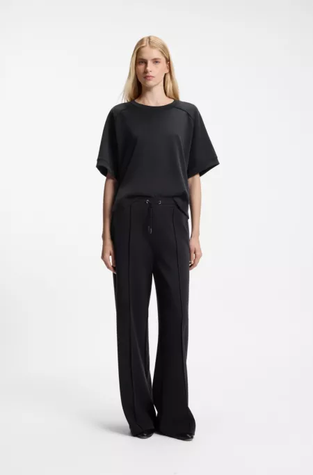 Oversized-fit T-shirt in stretch fabric