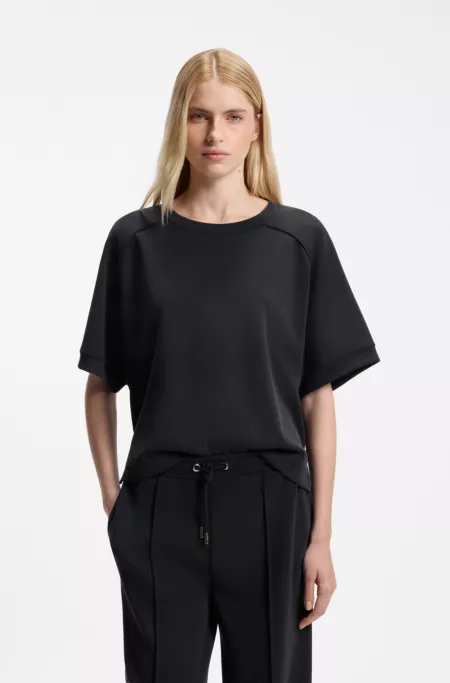 Oversized-fit T-shirt in stretch fabric