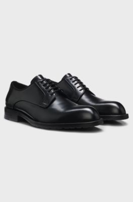 Derby shoes in brush-off leather with embossed logo, Black
