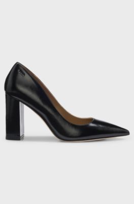 High-heeled pumps in leather with pointed toe, Black