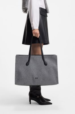 Tote bag with black enamelled logo detail, Grey