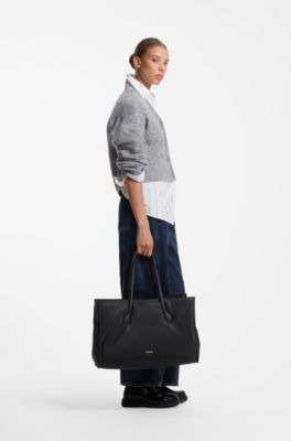 Strukturierte Tote Bag aus Twill mit Metall-Logo, Schwarz