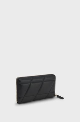 Ziparound wallet in quilted faux leather, Black