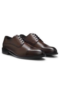 Derby shoes in grained leather with cap toe, Dark Brown
