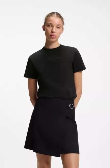 Camiseta de algodón con logo bordado