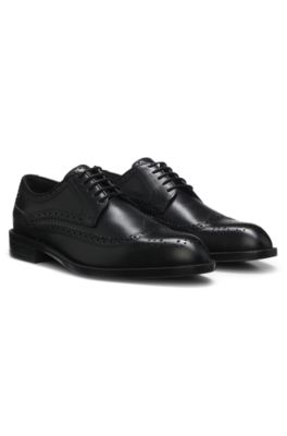 Timeless leather Derby shoes with brogue stitching, Black