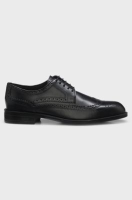 Timeless leather Derby shoes with brogue stitching, Black