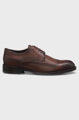 Timeless leather Derby shoes with brogue stitching, Brown