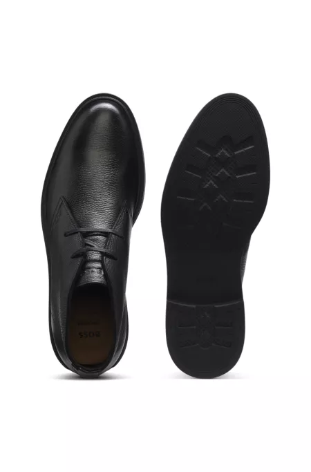 Wool-lined Chukka boots in grained leather