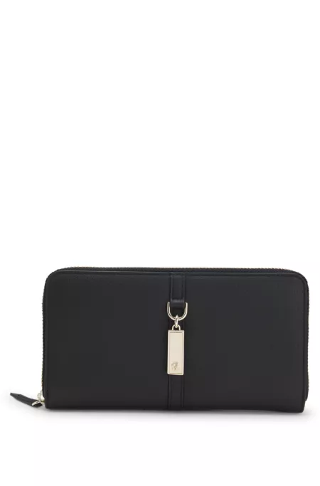Ziparound wallet in grained leather with Double B charm