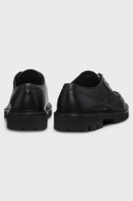 Leather Derby shoes with a constructed lug sole, Black