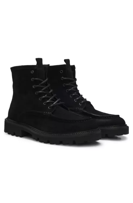 Lace-up boots in suede with side zip